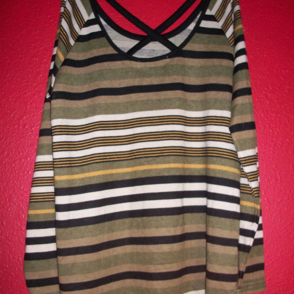 ~ Striped sweater ~ - Picture 2 of 2